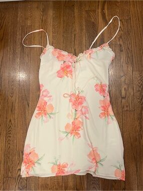 White Fox Floral Tropical Dress M